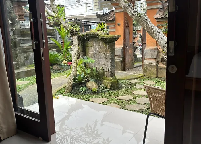 Guest house Repyyn House 3*